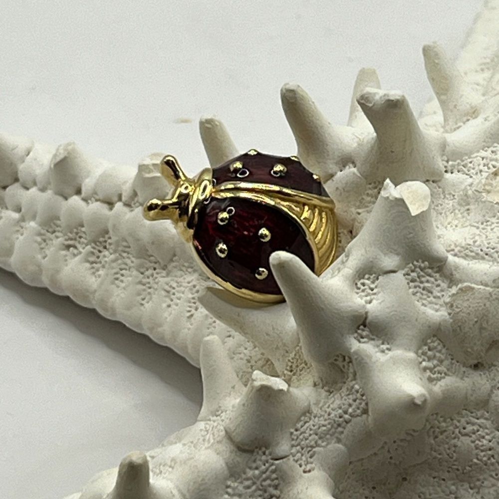 14K Andin International Inc. Ladybug Pin - Picture 4 of 6